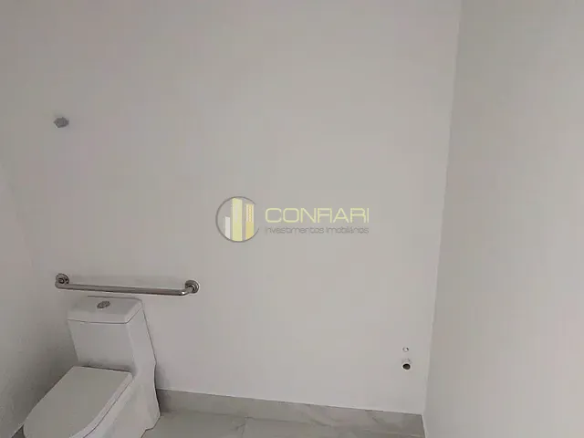 Sala para alugar, no bairro Centro em Itapema
