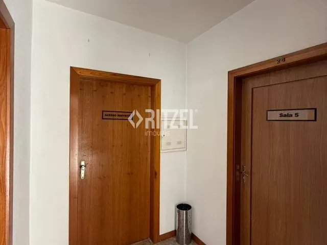 Sala com 226m², à venda, no bairro Centro em Novo Hamburgo
