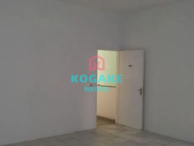Sala com 10m², para alugar, no bairro Jardim Satélite em São José Dos Campos