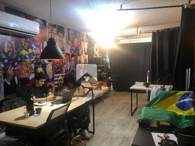 Sala com 46m², à venda, no bairro São Francisco em Niterói