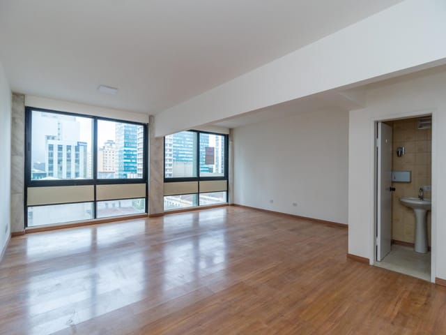 Sala para alugar, no bairro Centro em Curitiba