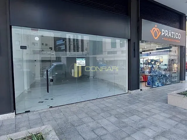 Sala para alugar, no bairro Centro em Itapema