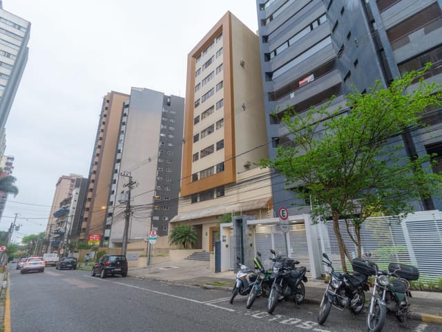 Sala para alugar, no bairro Água Verde em Curitiba