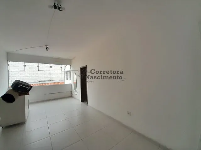 Sala com 25m², para alugar, no bairro Centro em Jacareí