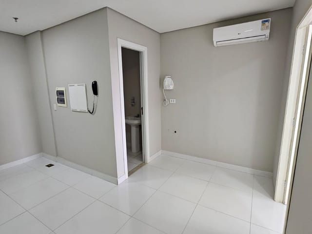 Sala com 88m², para alugar, no bairro Gleba Palhano em Londrina