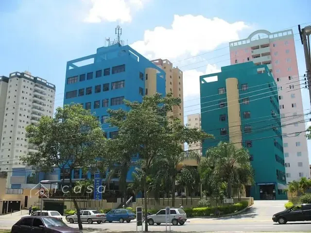 Sala com 30m², à venda, no bairro Jardim Satélite em São José dos Campos
