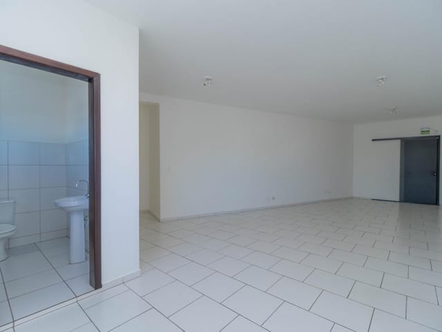 Sala para alugar, no bairro São Braz em Curitiba
