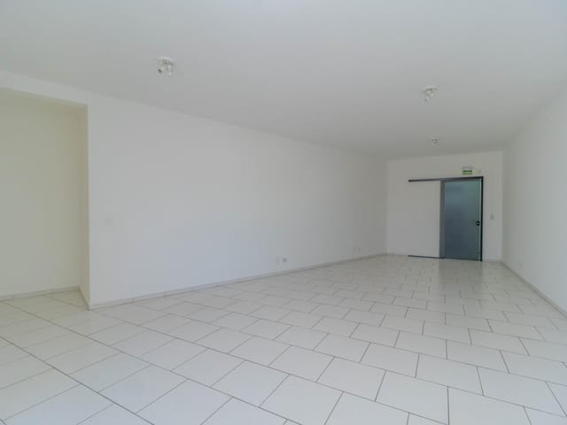 Sala para alugar, no bairro São Braz em Curitiba