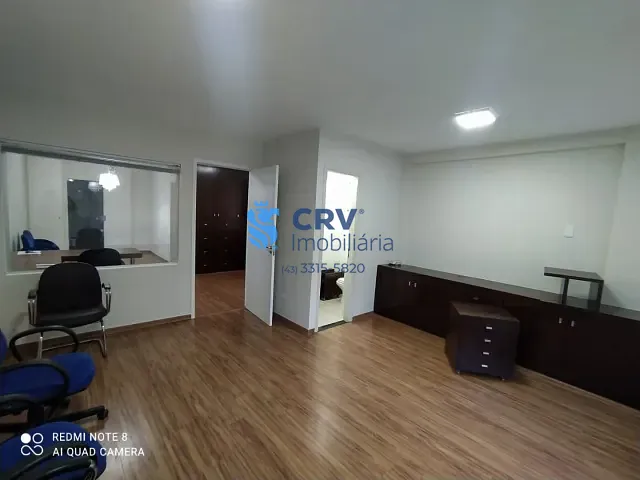 Sala com 70m², para alugar, no bairro Centro em Londrina