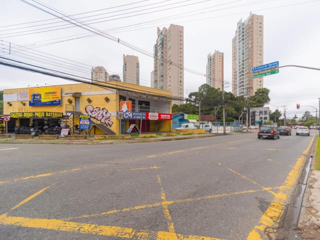 Sala para alugar, no bairro Campo Comprido em Curitiba