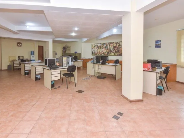 Sala para alugar, no bairro Campina do Siqueira em Curitiba