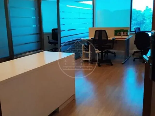 Sala com 46m², à venda, no bairro Pinheiros em São Paulo