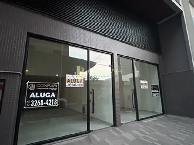 Sala para alugar, no bairro Meia Praia em Itapema