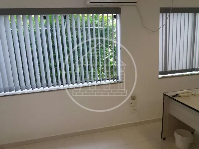 Sala com 45m², para alugar, no bairro Brooklin Paulista em São Paulo
