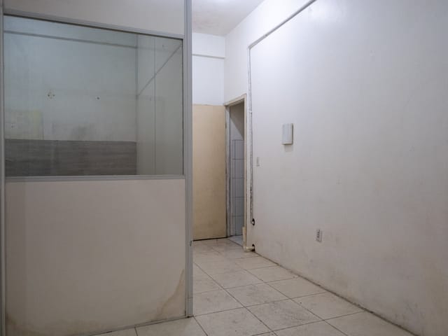 Sala para alugar, no bairro Centro em Pelotas