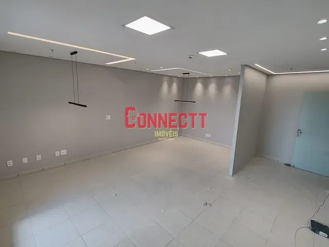 Sala com 38m², à venda, no bairro Nova Ribeirânia em Ribeirão Preto