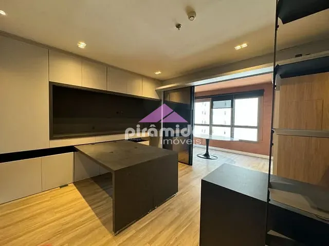 Sala com 34m², para alugar, no bairro Condomínio Royal Park em São José dos Campos