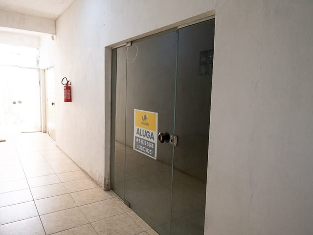 Sala para alugar, no bairro Centro em Pelotas