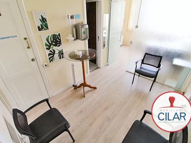Sala à venda, no bairro Centro em Curitiba