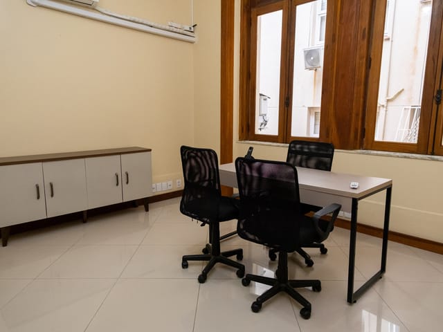 Sala para alugar, no bairro Centro em Pelotas