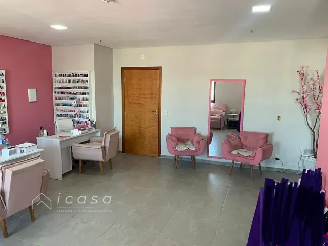 Sala para alugar, no bairro Centro em Pindamonhangaba