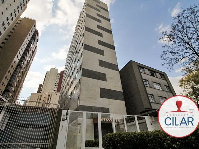 Sala à venda, no bairro Água Verde em Curitiba