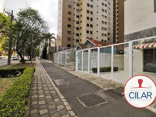 Sala à venda, no bairro Água Verde em Curitiba