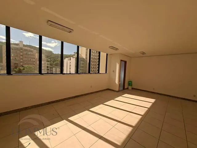 Sala com 88m², para alugar, no bairro Horto em Ipatinga