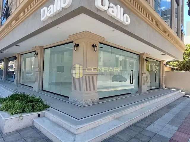 Sala para alugar, no bairro Centro em Itapema