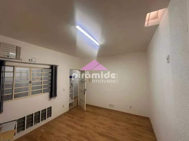 Sala com 10m², para alugar, no bairro Jardim Satélite em São José Dos Campos