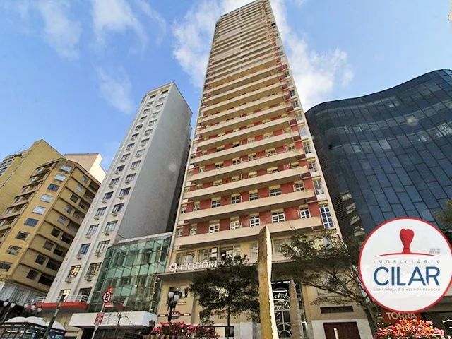 Sala à venda, no bairro Centro em Curitiba