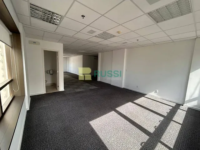 Sala para alugar, no bairro Condomínio Royal Park em São José dos Campos