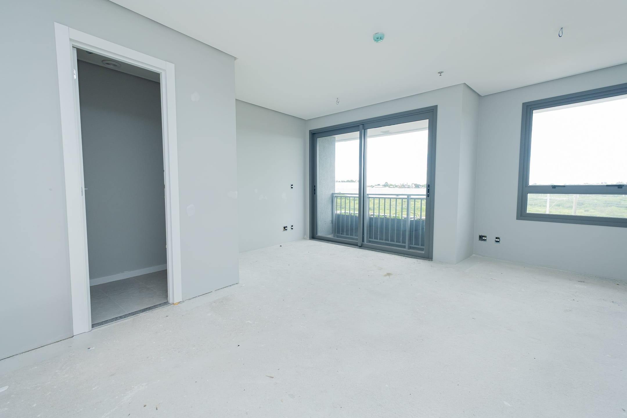 Sala comercial à venda no Orbe, Parque Una – com 30m², lavado e sacada em condomínio com infraestrutura completa.
