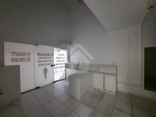 Sala com 31m², à venda, no bairro Languiru em Teutônia