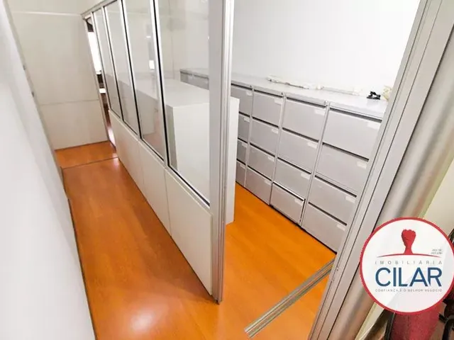 Sala à venda, no bairro Centro em Curitiba