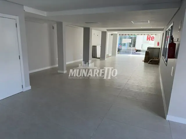 Sala com 120m², para alugar, no bairro Centro em Concórdia