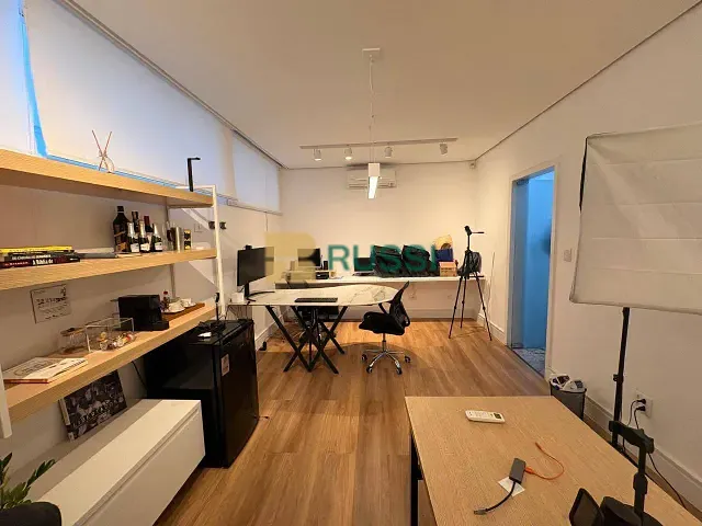 Sala com 313m², à venda, no bairro Bosque dos Eucaliptos em São José dos Campos