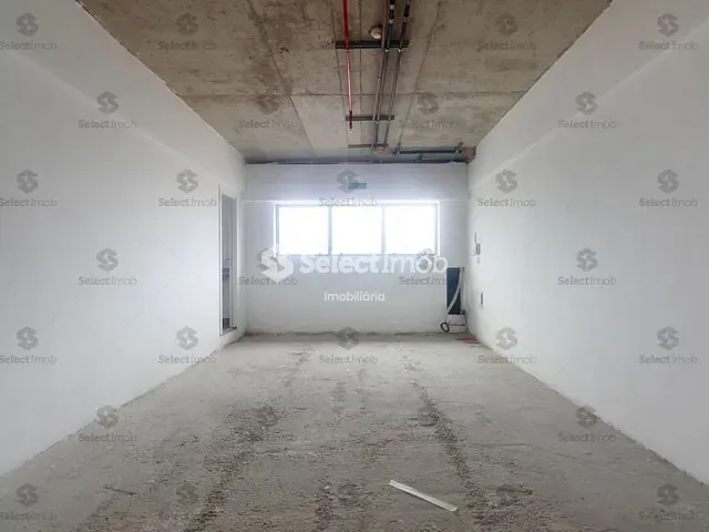 Sala com 32m², para alugar, no bairro Vila Bocaina em Mauá