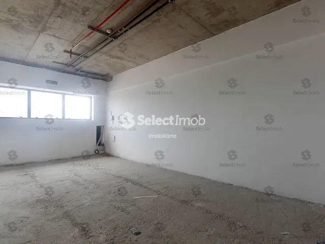 Sala com 32m², para alugar, no bairro Vila Bocaina em Mauá