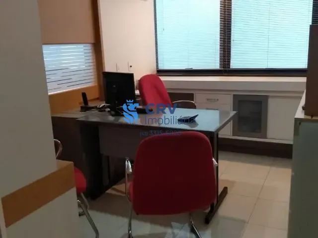 Sala com 139m², à venda, no bairro Centro em Londrina