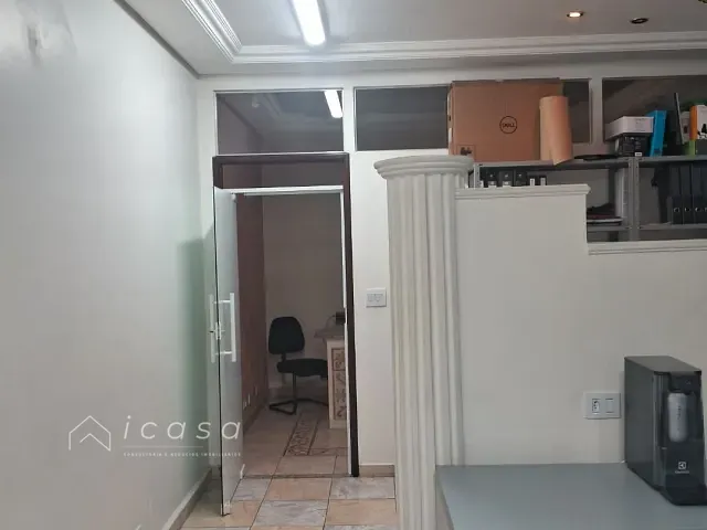 Sala com 32m², à venda, no bairro Jardim Pereira do Amparo em Jacareí