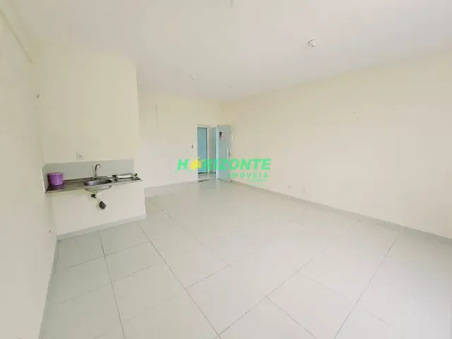 Sala com 46m², para alugar, no bairro Urbanova em São José dos Campos