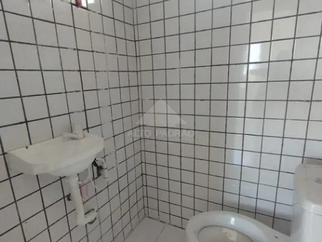 Sala com 20m², para alugar, no bairro Vila Augusto em Mauá