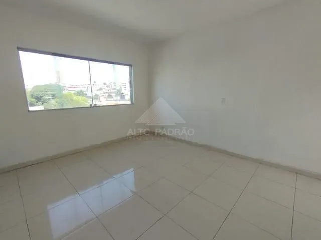Sala com 20m², para alugar, no bairro Vila Augusto em Mauá