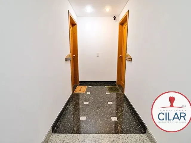 Sala à venda, no bairro Bom Retiro em Curitiba
