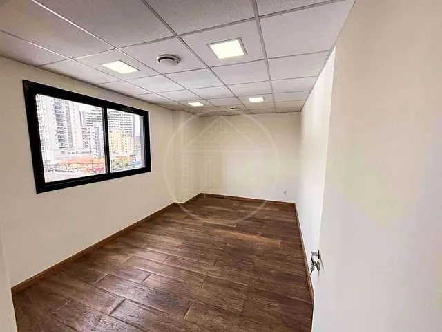Sala com 105m², para alugar, no bairro Butantã em São Paulo