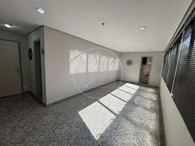 Sala com 30m², à venda, no bairro Vila Monte Alegre em São Paulo
