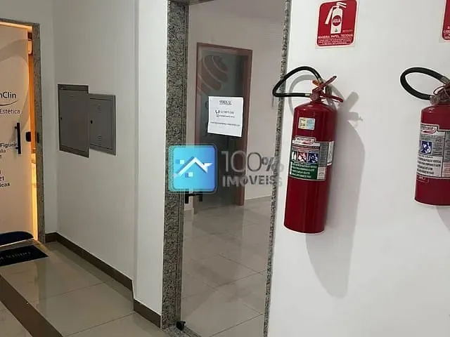 Sala à venda ou para alugar, no bairro Centro em São José dos Campos