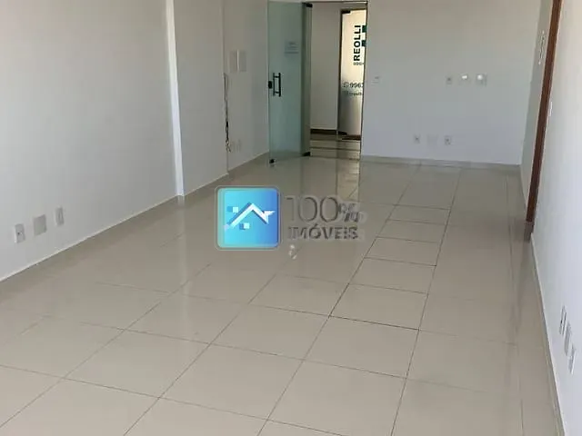 Sala à venda ou para alugar, no bairro Centro em São José dos Campos