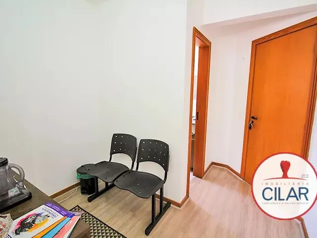 Sala à venda, no bairro Centro em Curitiba